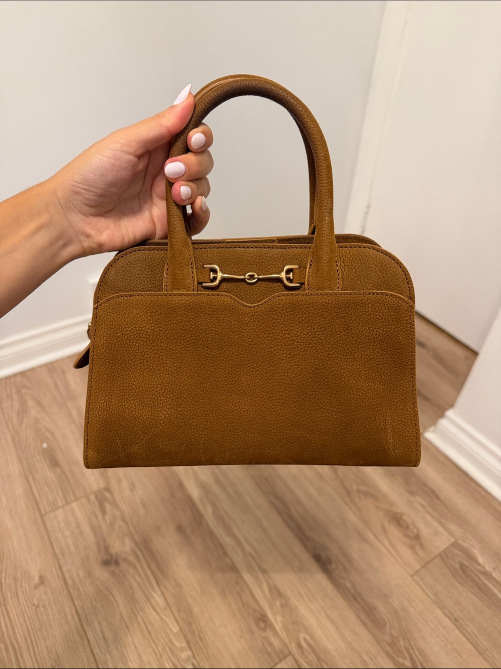 Sam Edelman Elegant Brown Top-Handle Womens Bag with Gold Hardware